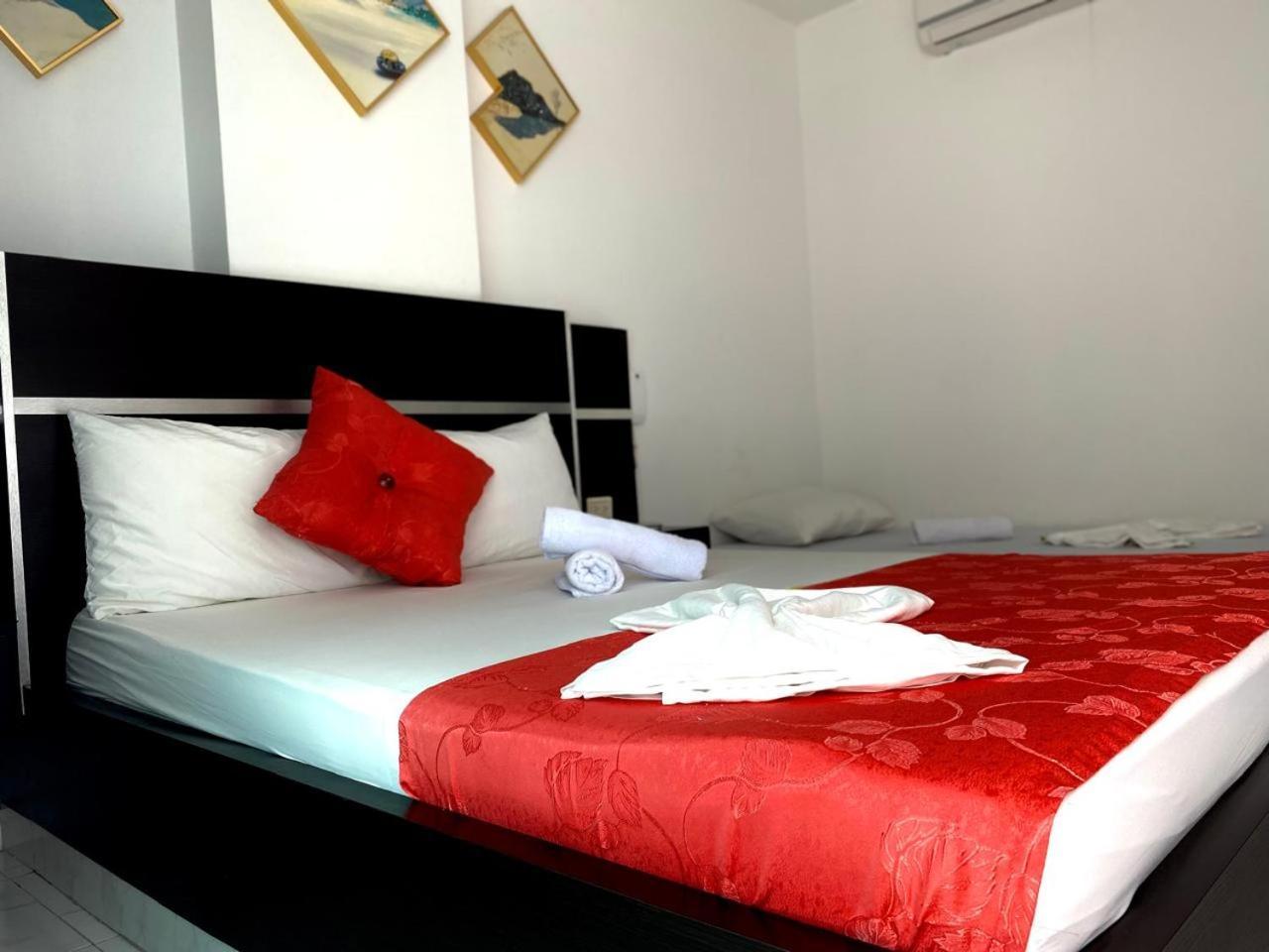Hotel Suite Royal Melgar Exterior foto