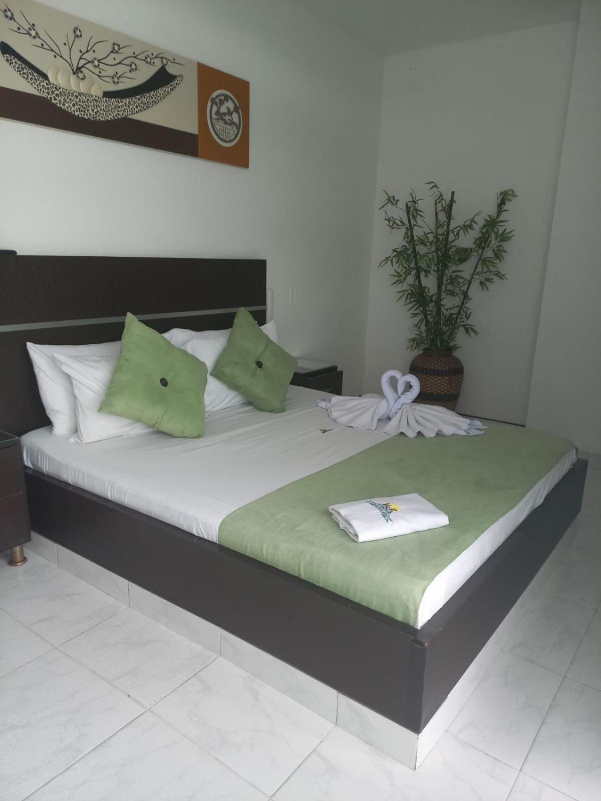 Hotel Suite Royal Melgar Exterior foto