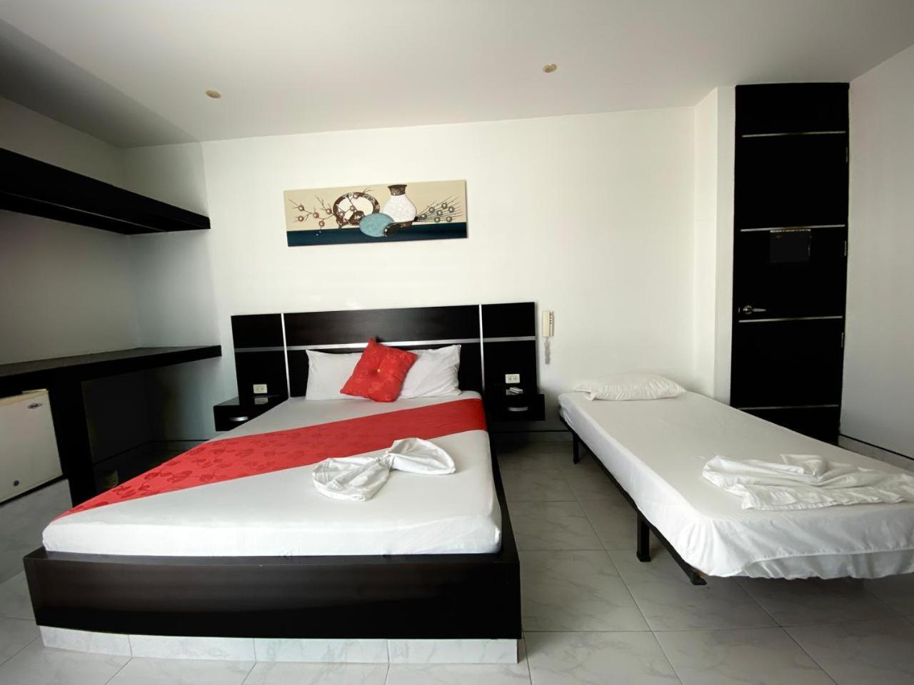 Hotel Suite Royal Melgar Exterior foto